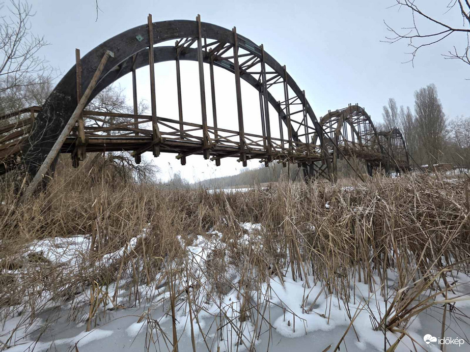 Jeges, fagyos Kis-Balaton