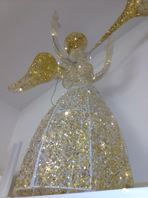 Mennyből az angyal...