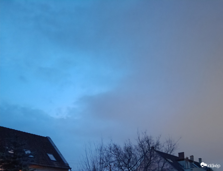 Színek vetélkedése