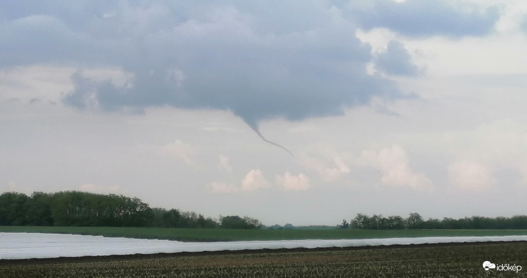 Kígyósi tuba pár km-rel távolabbról