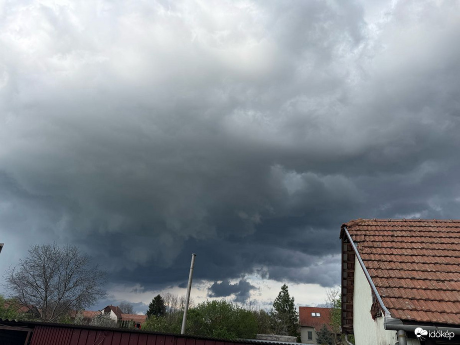 Szentlőrinckáta