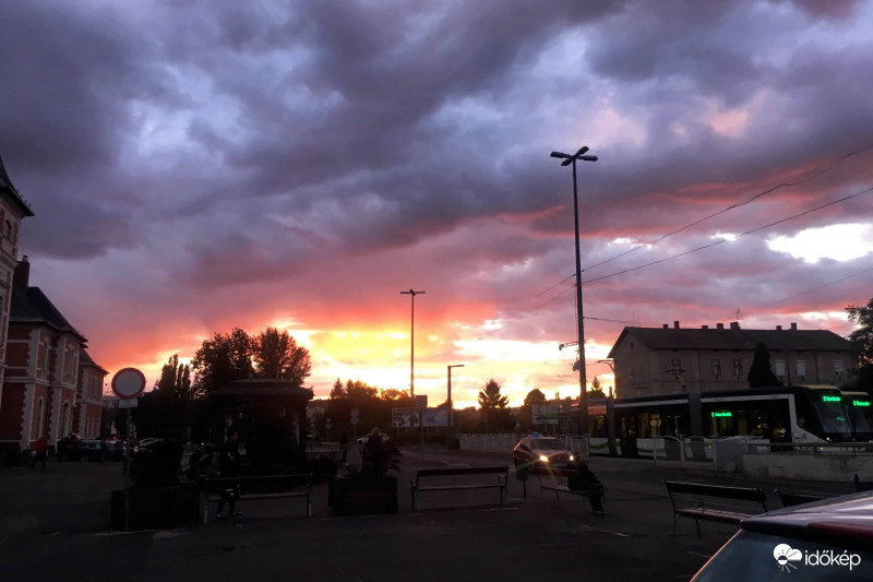 szeptember 25.