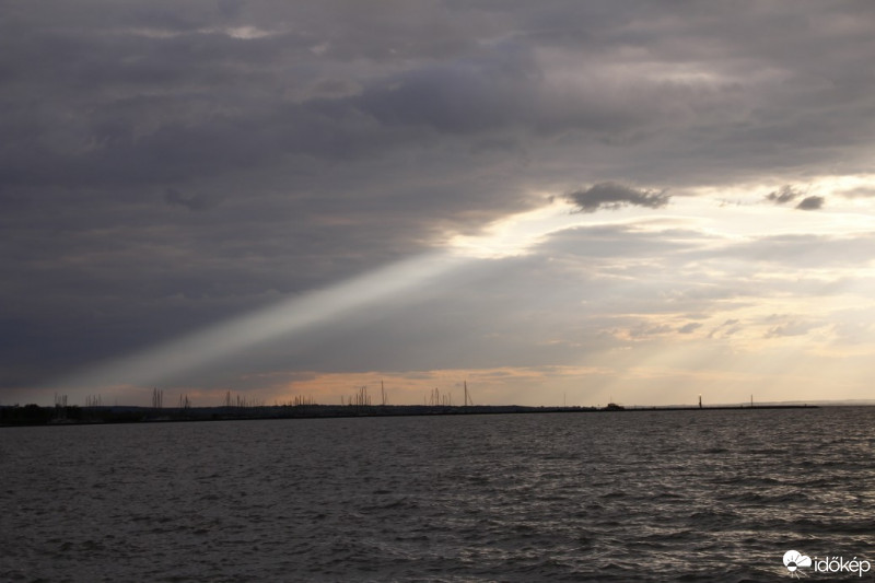 Balatonfenyves