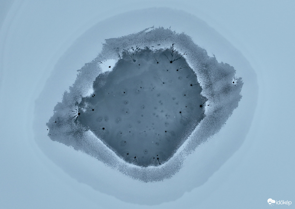 Fraktálok a Naplás-tavon (1)