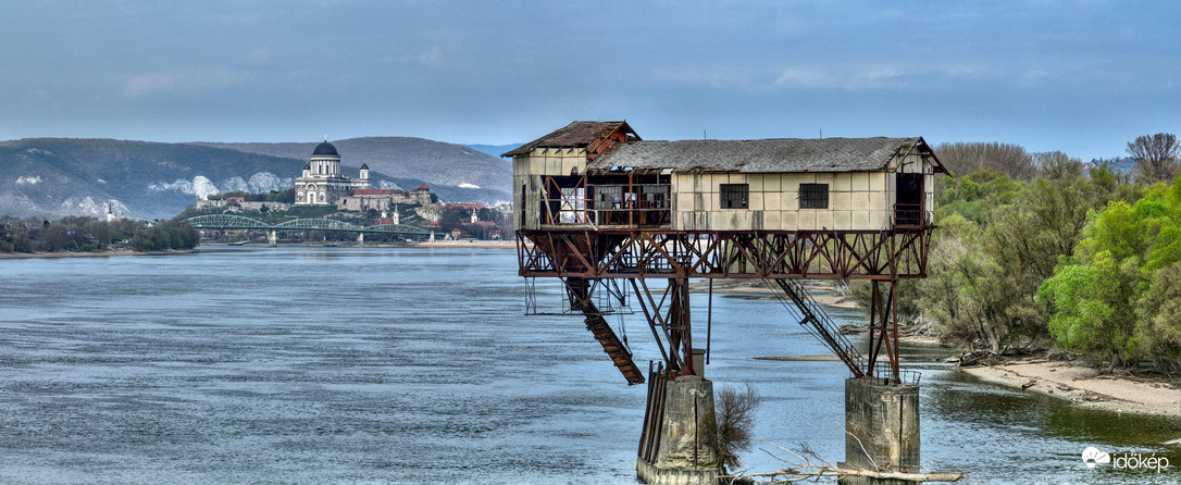 Eszetrgomi szénrakodó