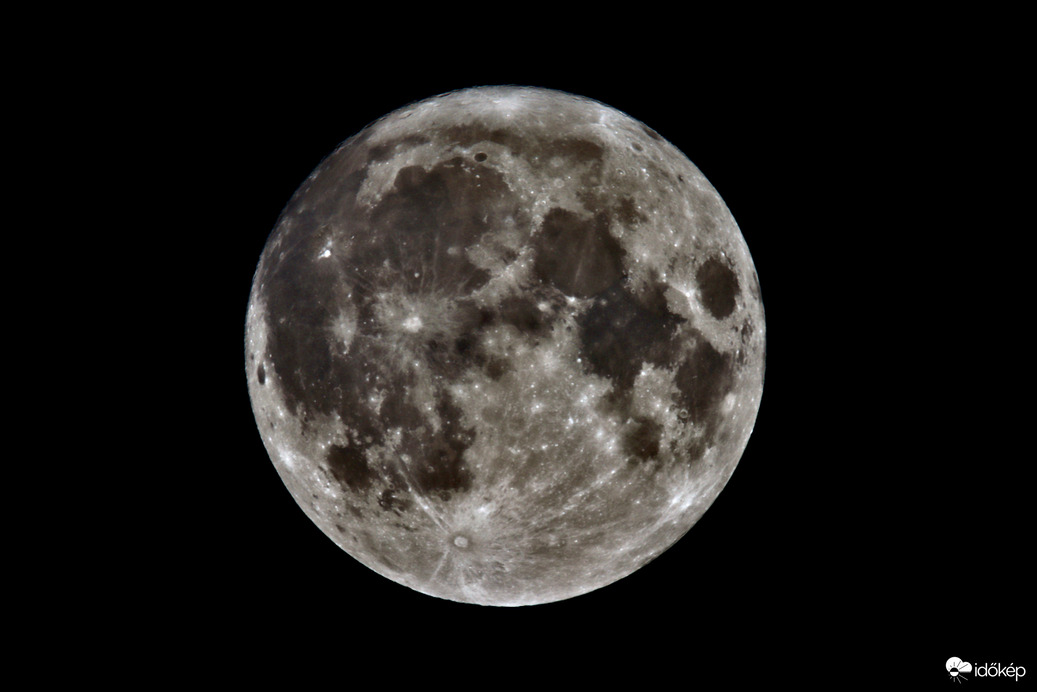 Augusztus második teliholdja