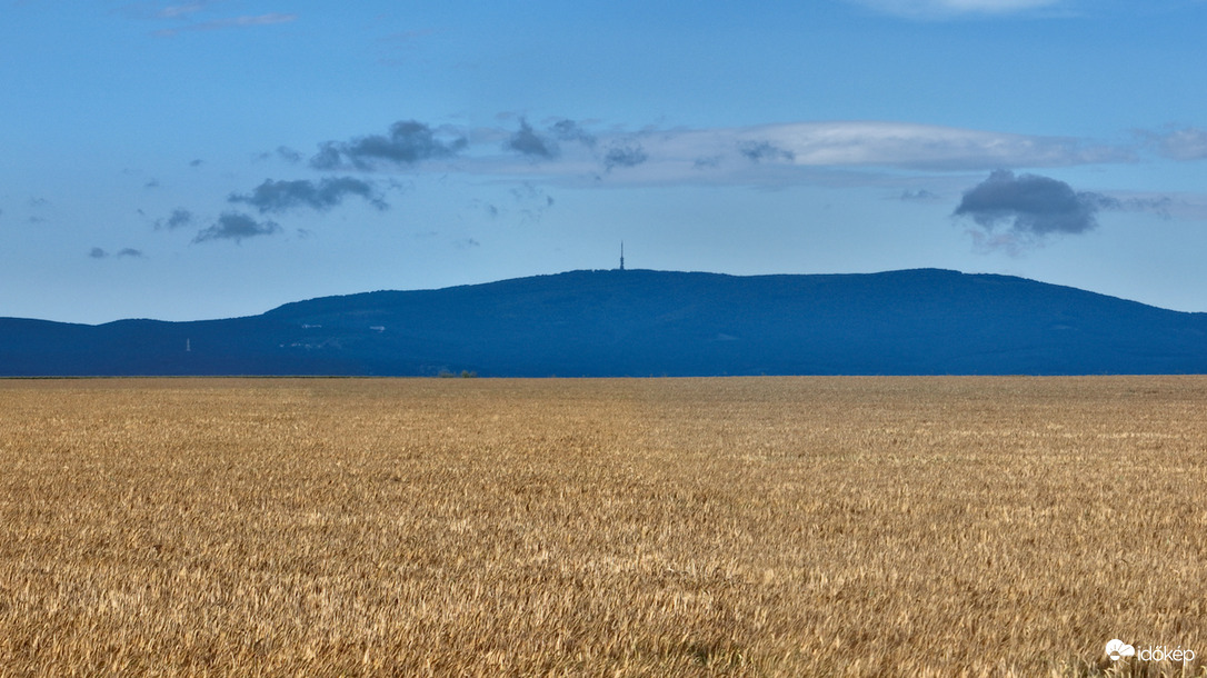 Vajon miért hívják Kékesnek?