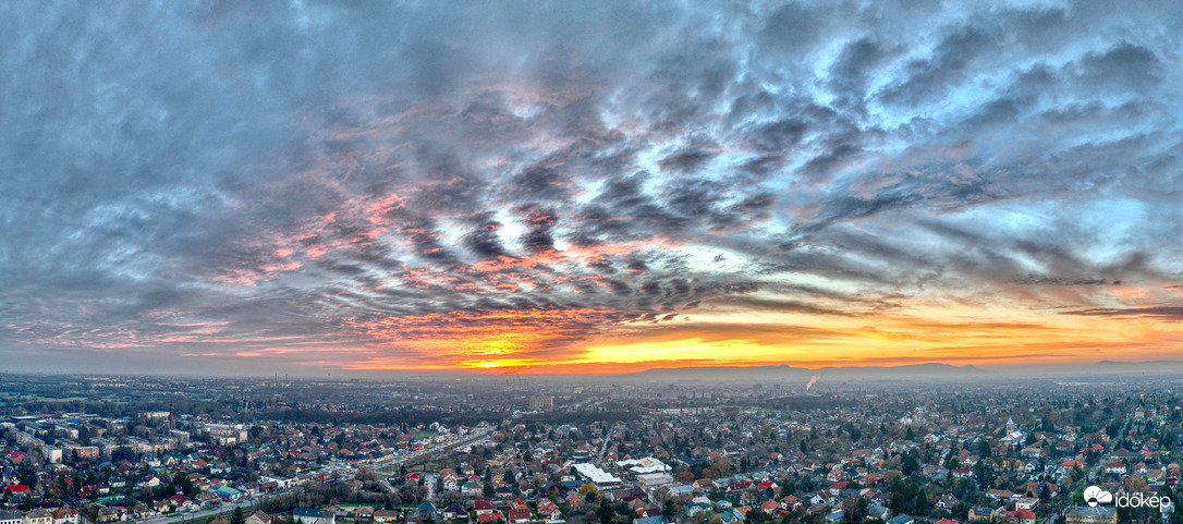 November 29. Naplemente