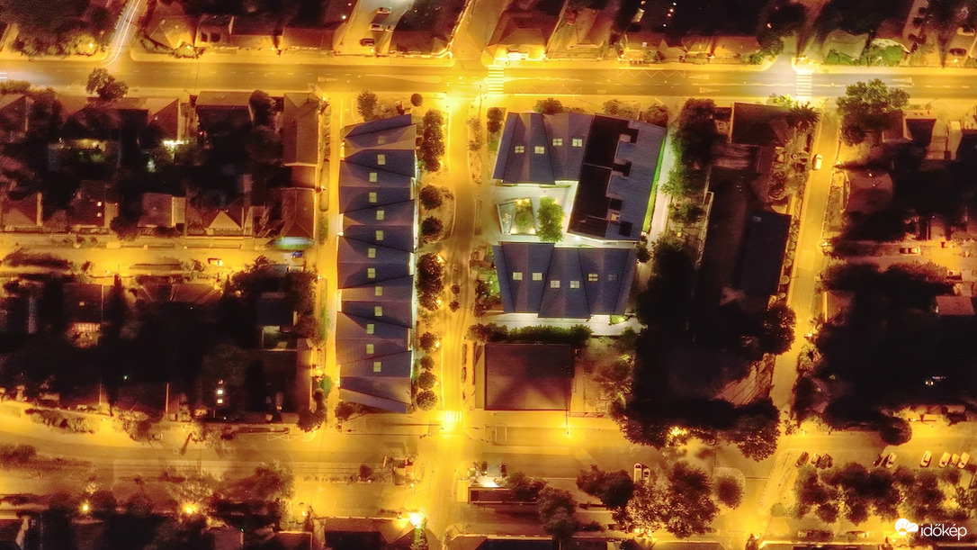 Sashalmi piactér és környezete