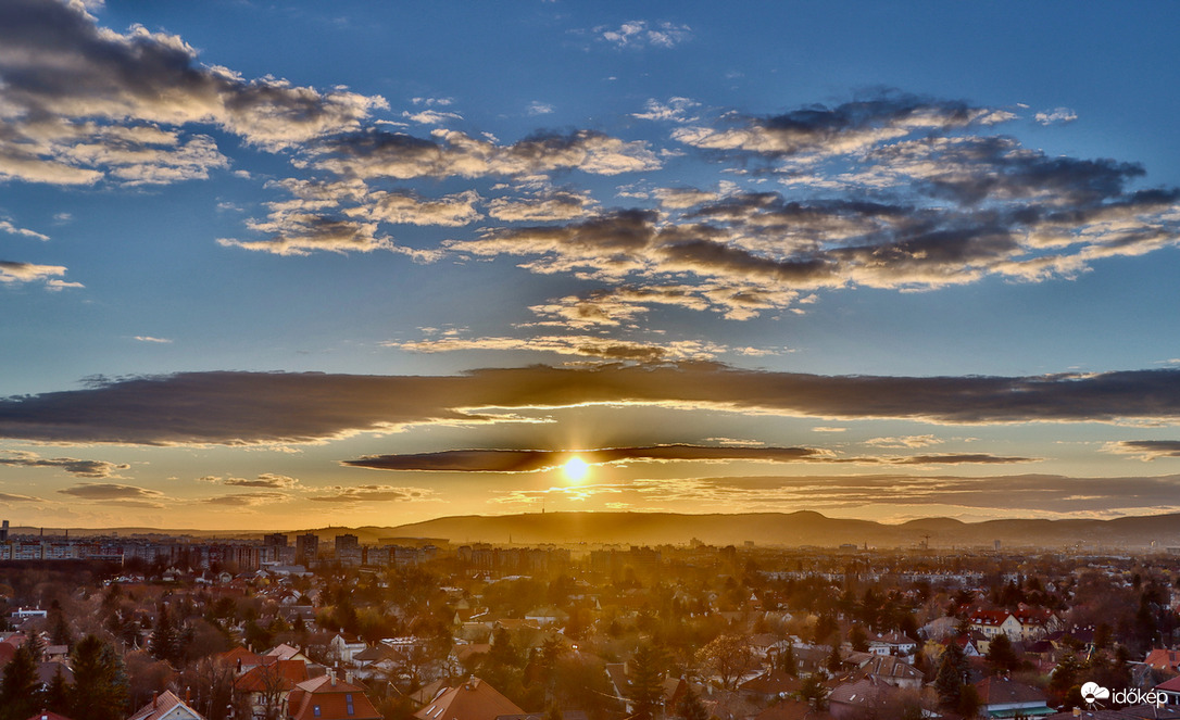 A sashalmi kilátóból