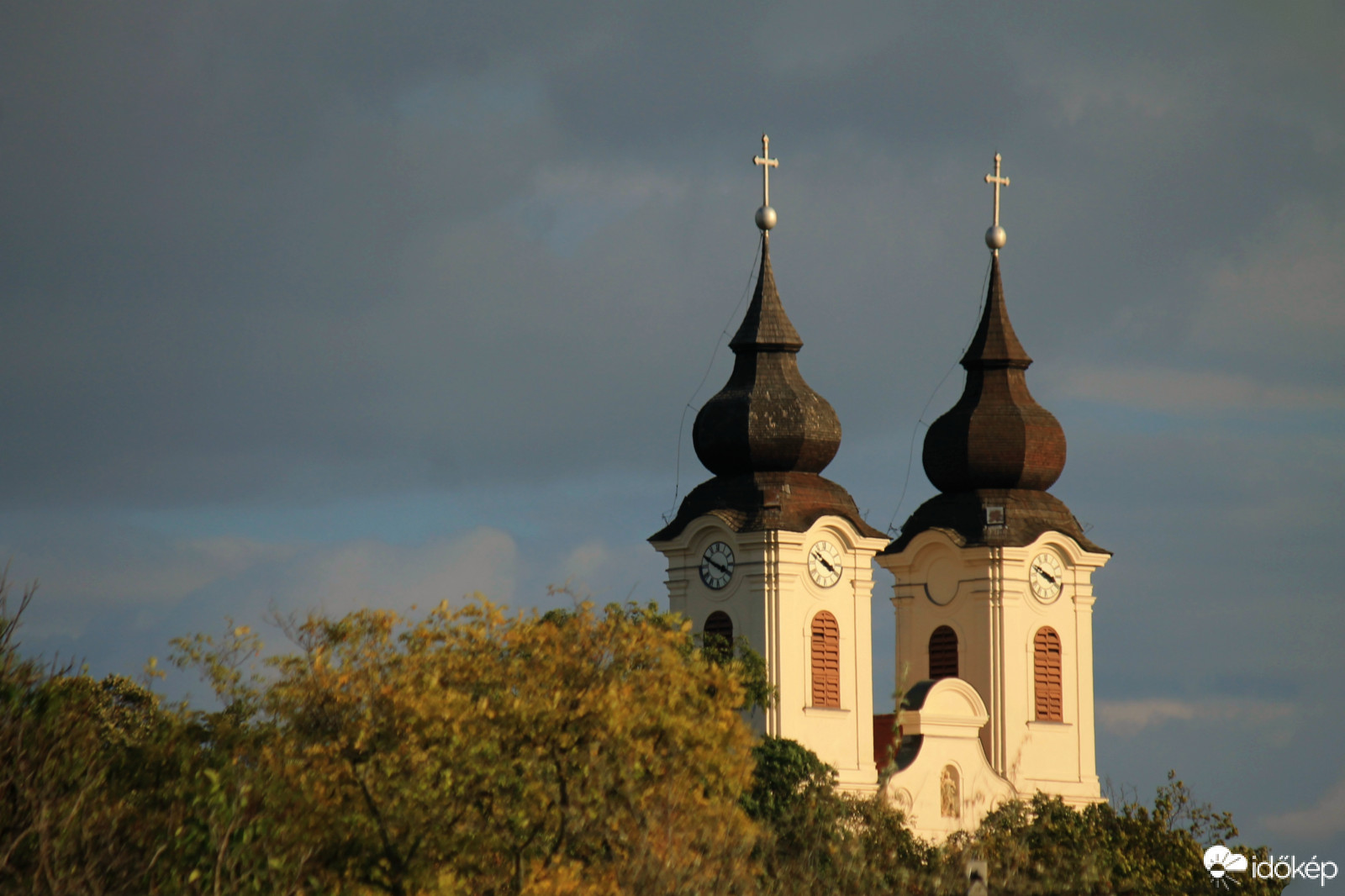 Megvilágítva
