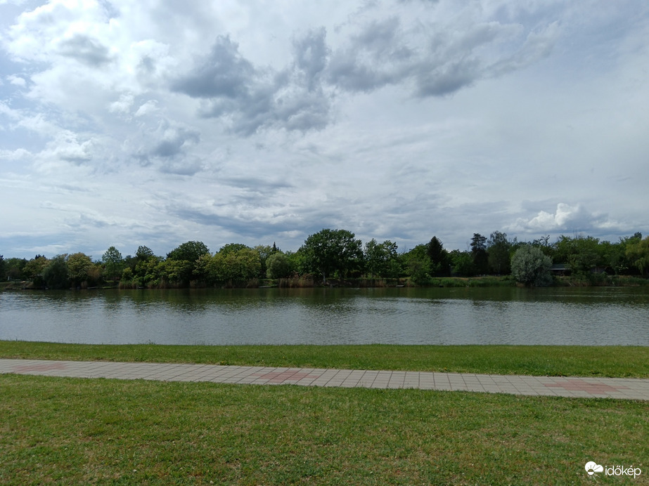 Újtelek