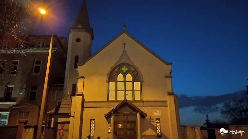 Budapesti Urunk Színeváltozása görögkatolikus templom