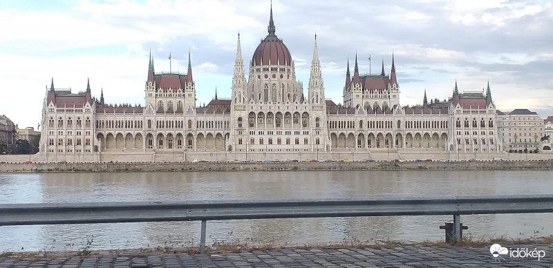 Parlament