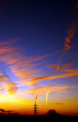 Satírozott naplemente