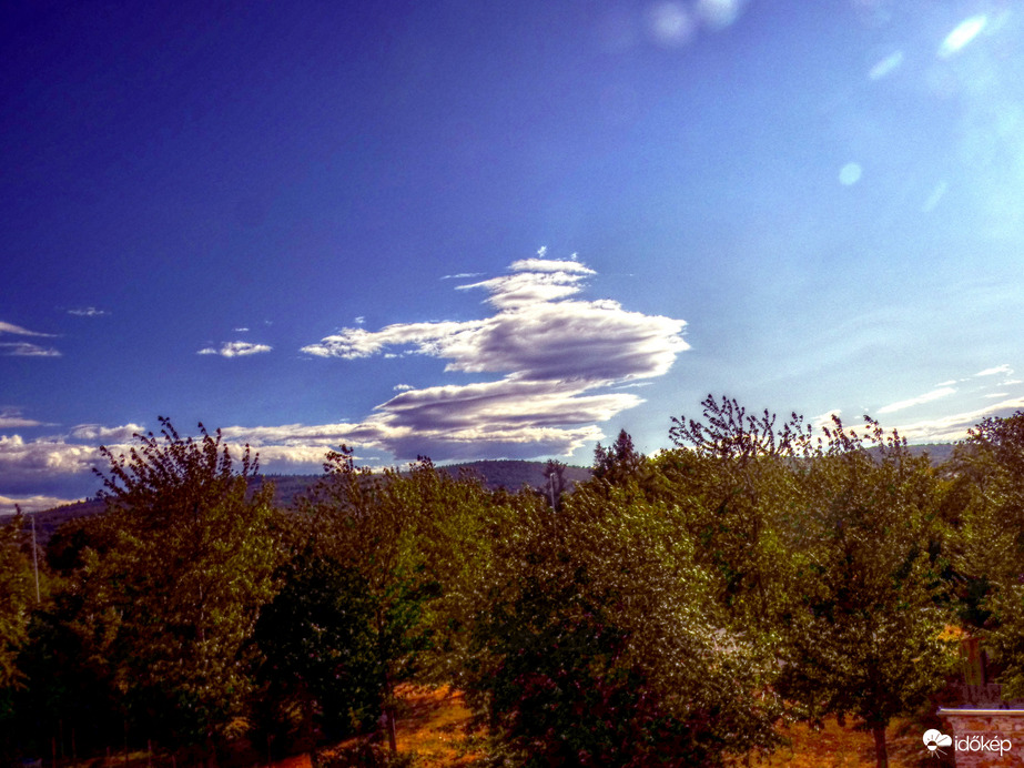 "UFO"-k a láthatáron