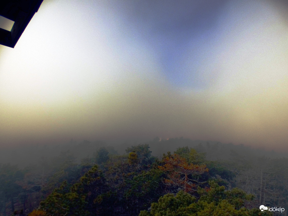 Köd ette napsütés