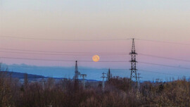 Telihold készülődik