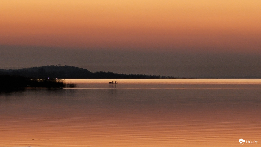 Boglári domb Szemesről + csónakázó naplementézők