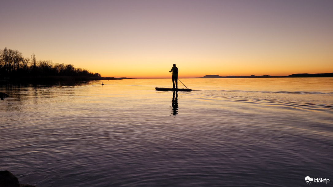 "Csak bele ne essek..."