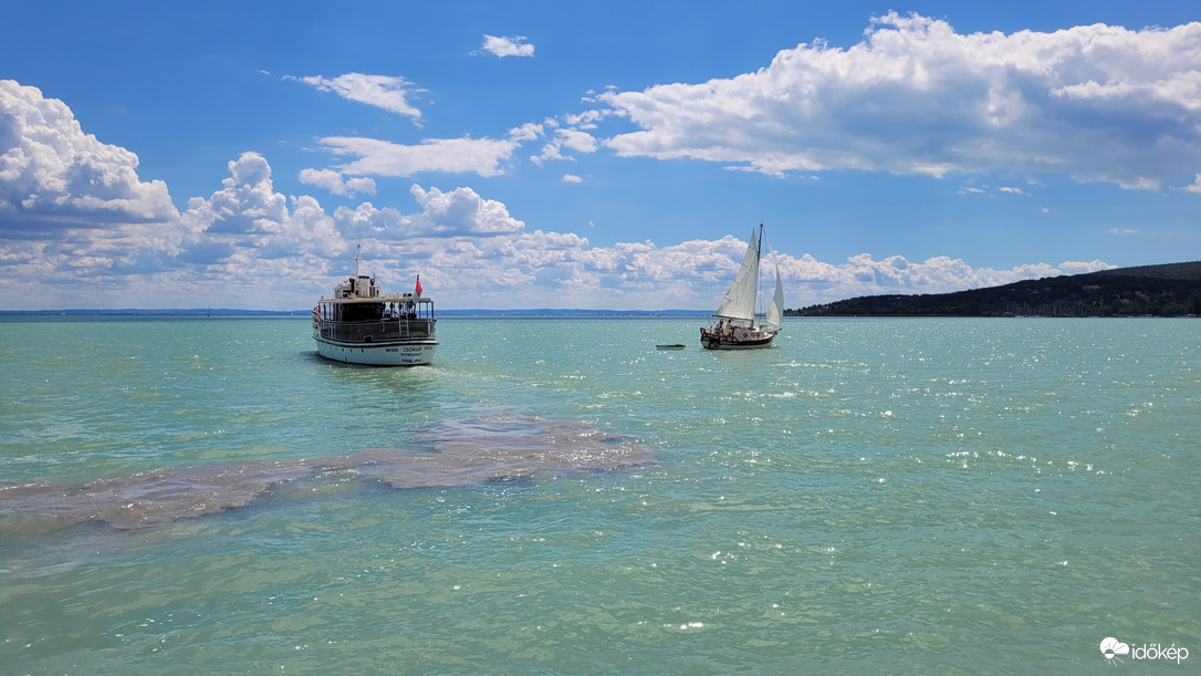 Szép nyári nap, minket nem zavar a forróság.