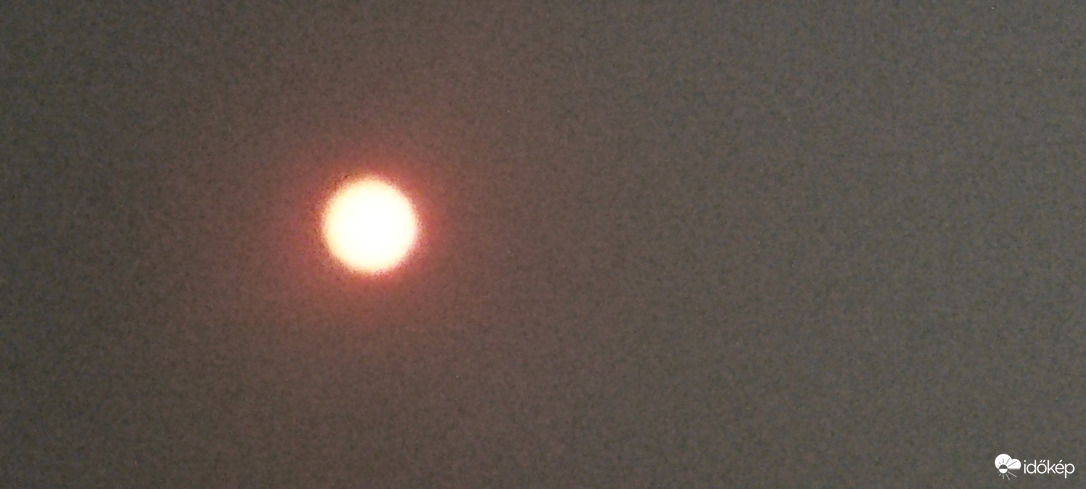 Napfogyatkozásos naplemente Szegeden 19:31