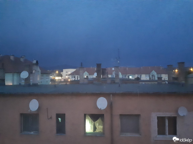 Vác