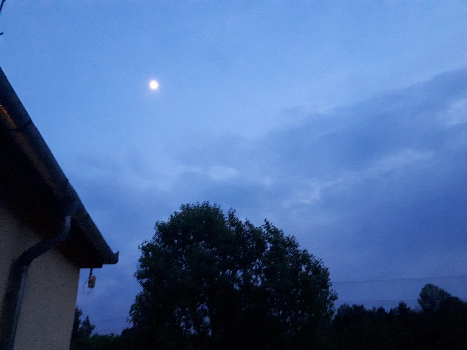 Vác