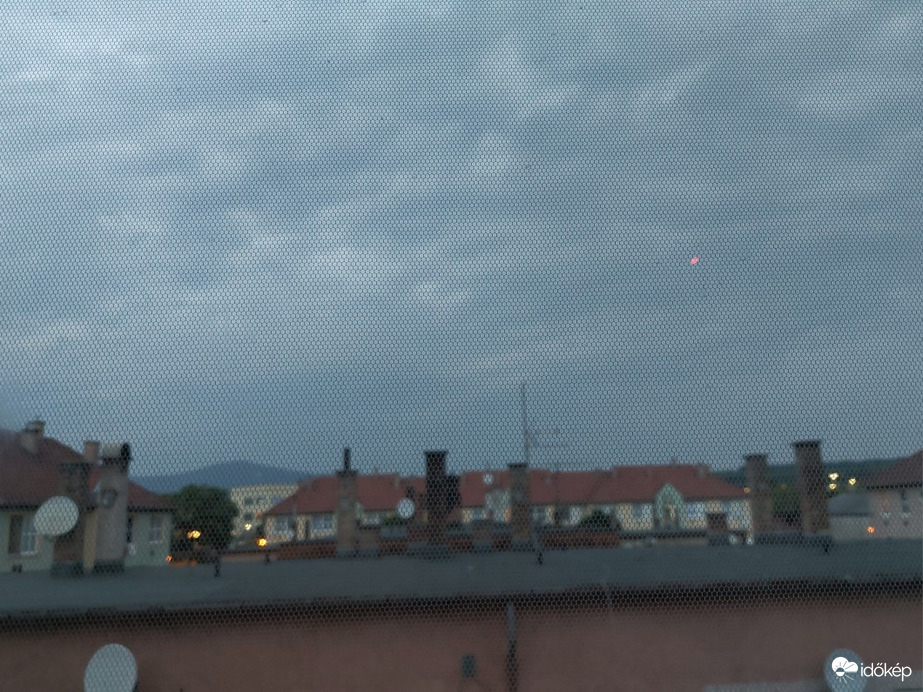 Vác
