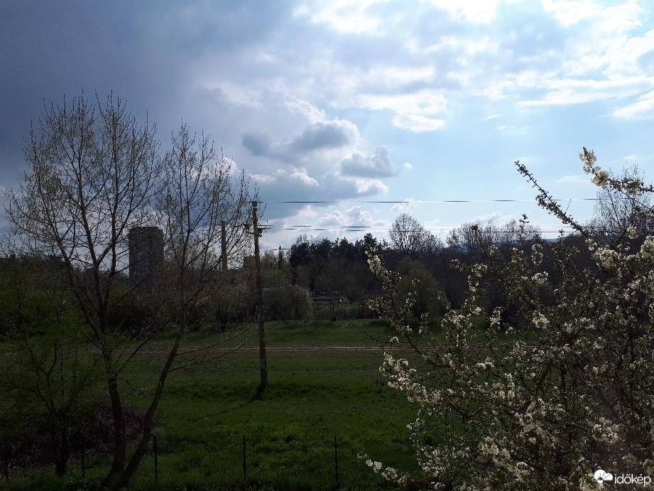 Vác