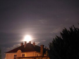 Vác