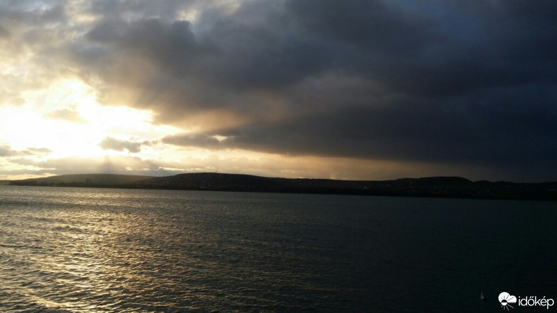 Balatonfűzfő