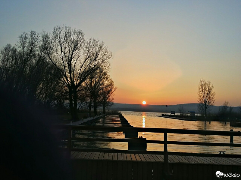 Balatonfűzfő