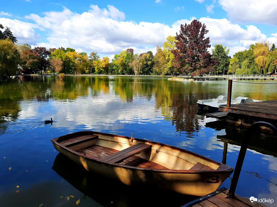 Beköszöntött az ősz Abaligetre