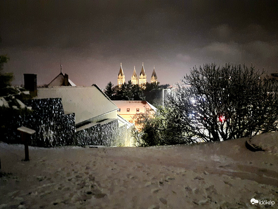 Esti tél Pécsett
