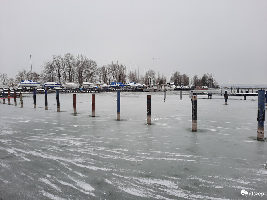 Balatonföldvári jegesedés 