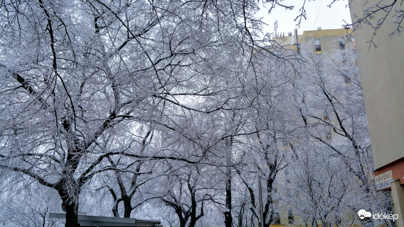 Ipari hó Pécsett