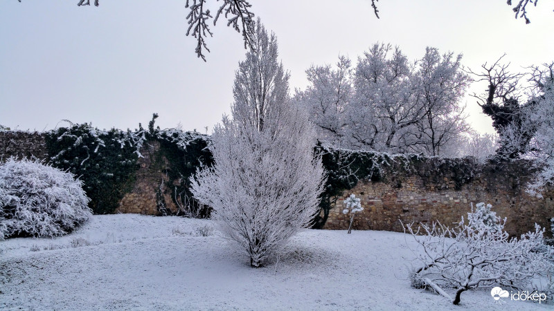 Ipari hó Pécsett
