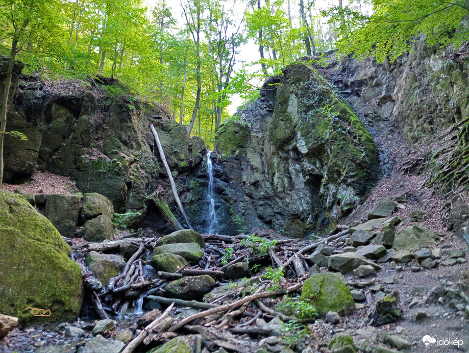 Az Ilona vízesés a Mátrában